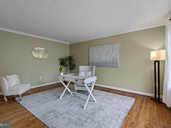 5th image of 5322 Sweetwater Dr