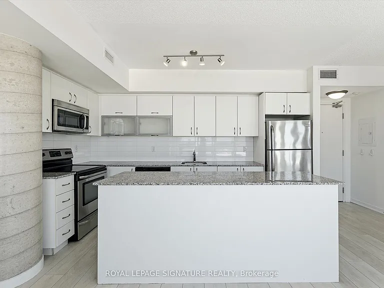 55 E Liberty St #311 — Photo 5