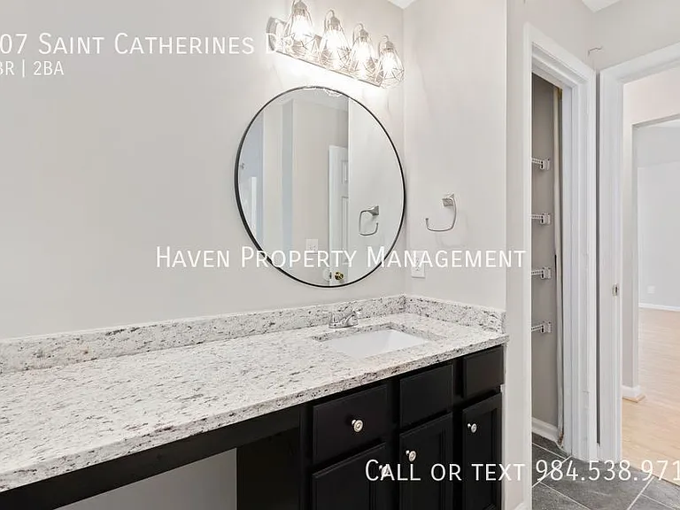 707 Saint Catherines Dr — Photo 18