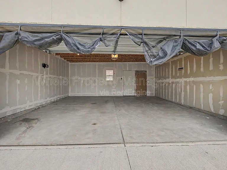 5803 Poplar St — Photo 27