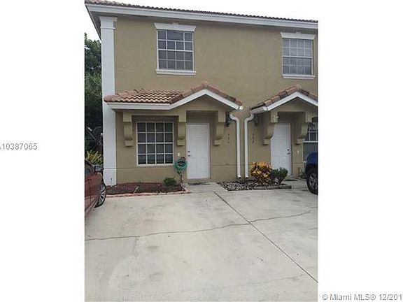 2nd image of 354 SW 121st Ter