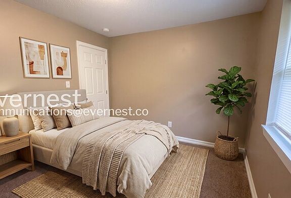 4th image of 1858 17th Ct N