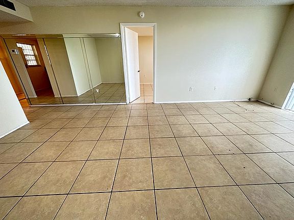 5th image of 15600 NW 7th Ave APT 512