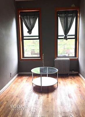 Rented by Voda Bauer Real Estate | media 13