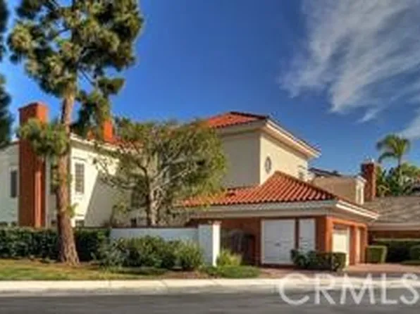 2 Belcourt Dr, Newport Beach, CA 92660