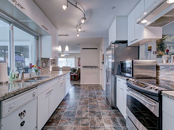 Kitchen Overlooking Pool