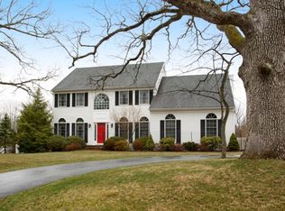 108 Distillery Rd, White House Station, NJ 08889