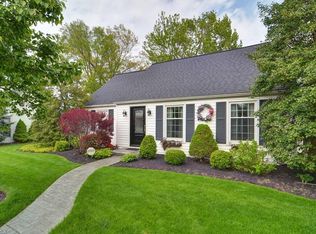73 Maple Cliff Dr, Avon Lake, OH 44012