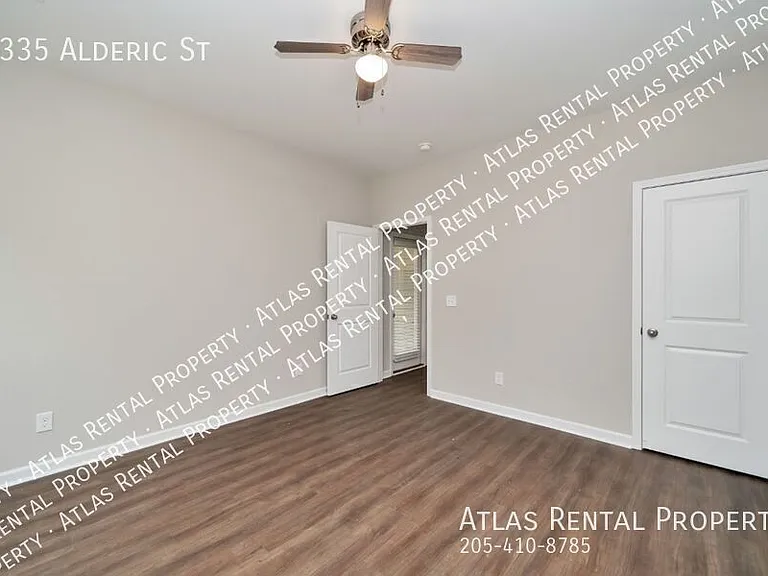 4335 Alderic St — Photo 11