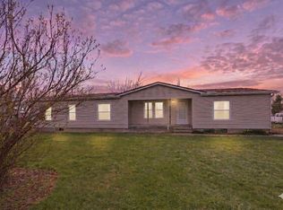 68 5th Ave SW, Etna, OH 43062