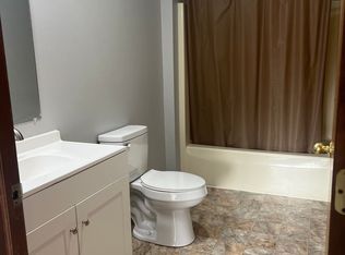1611 Ashman St #10, Midland, MI 48640