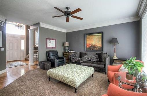 3rd image of 13824 Parkhill St