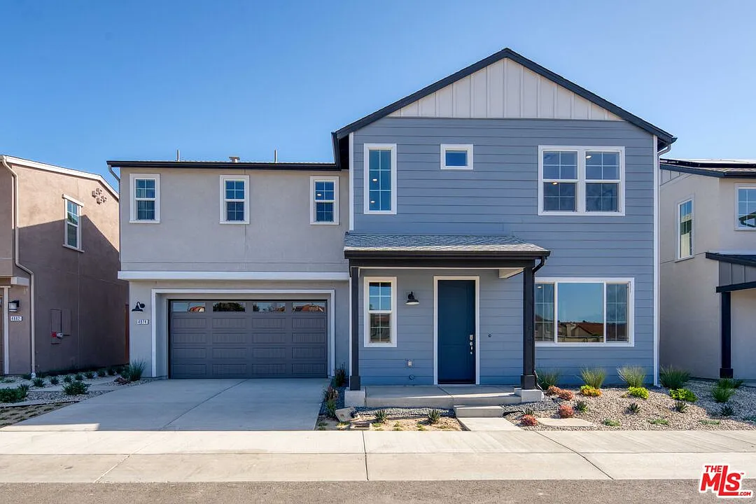 3 bed, 2.5 bath, 1908 sqft, $4,900 — Photo 1