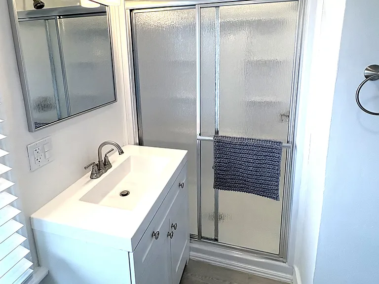 11 Russell Ave #2 — Photo 12