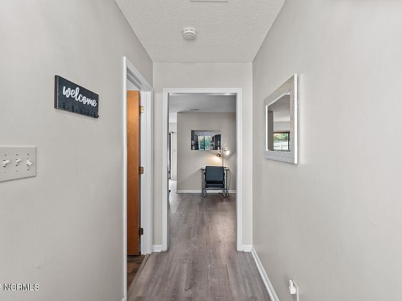 5th image of 104 Brenda Drive