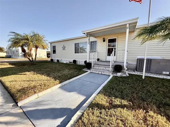 4720 Burney Dr, Holiday, FL 34690