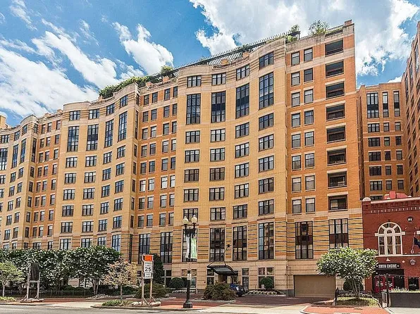 400 Massachusetts, Washington, DC