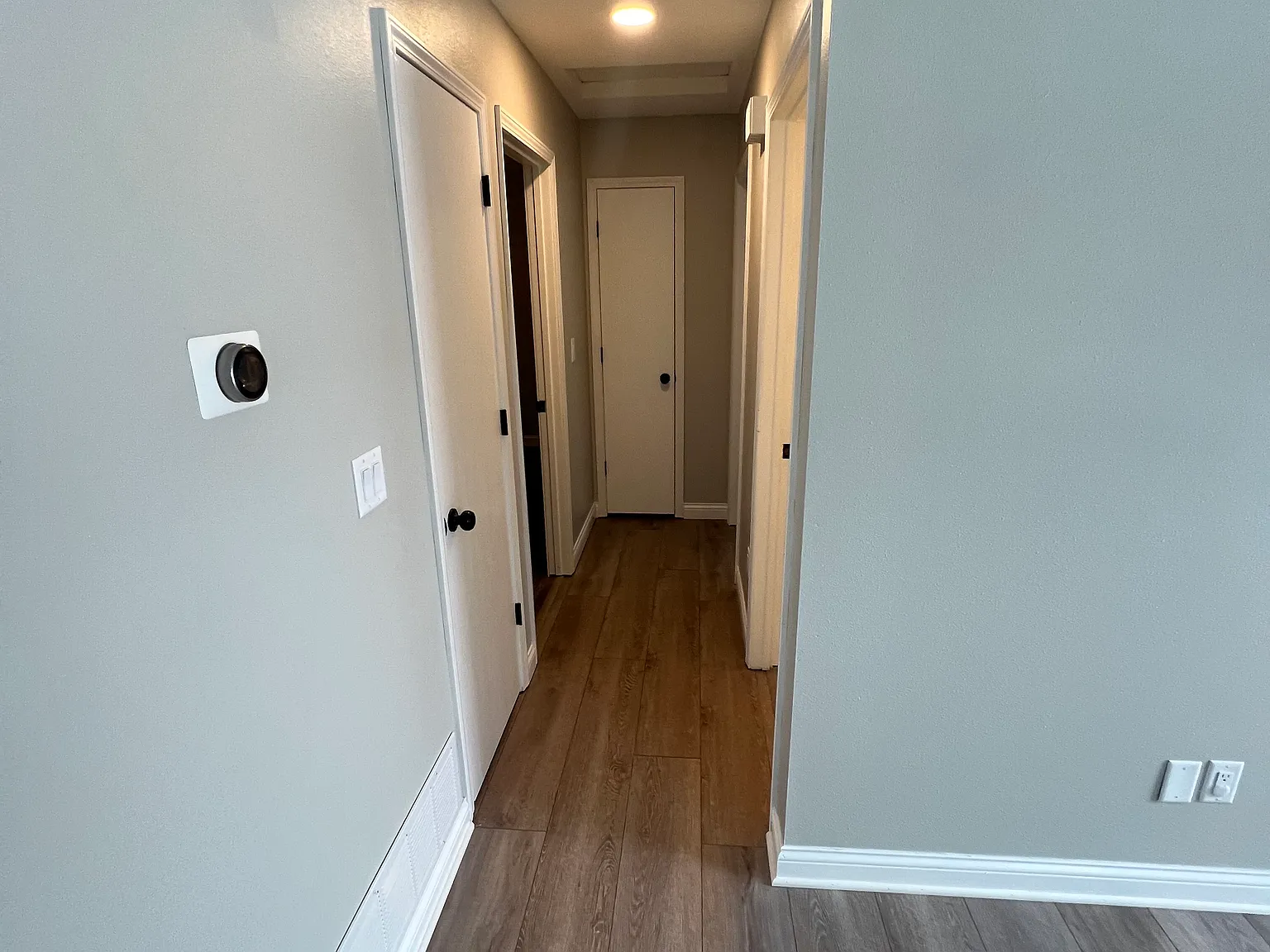 2 bed, 1008 sqft, $2,000 — Photo 4