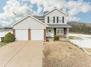 5200 Summerfield Dr, Imperial, MO 63052