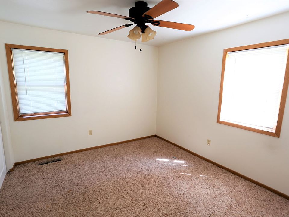 1st image of 2324 6th Ave N APT 1