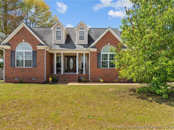 5602 Country View Ln, Wade, NC 28395