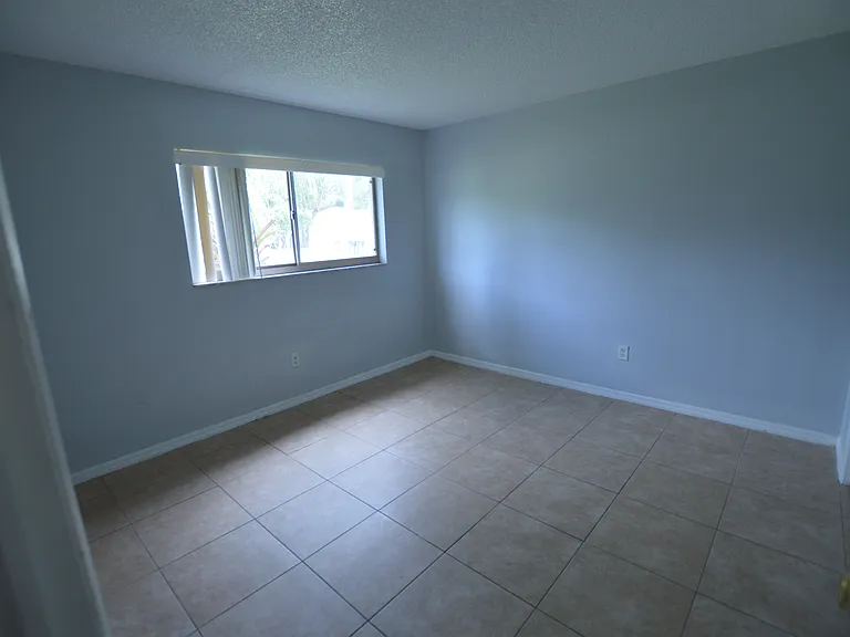 7947 Pinehurst Dr — Photo 14