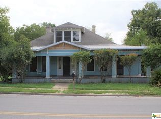502 Saint Vincent St, Gonzales, TX 78629
