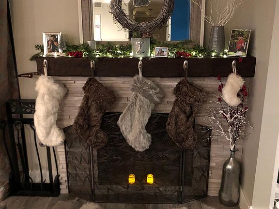 Living Room Fire Place.