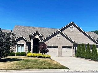 8004 Lakeside Quarry Dr, Jeffersonville, IN 47130