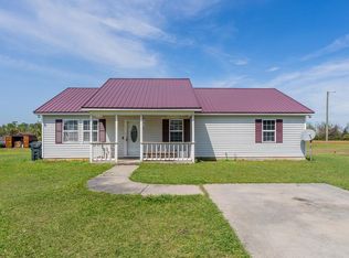 407 Pinecrest Dr, Douglas, GA 31535