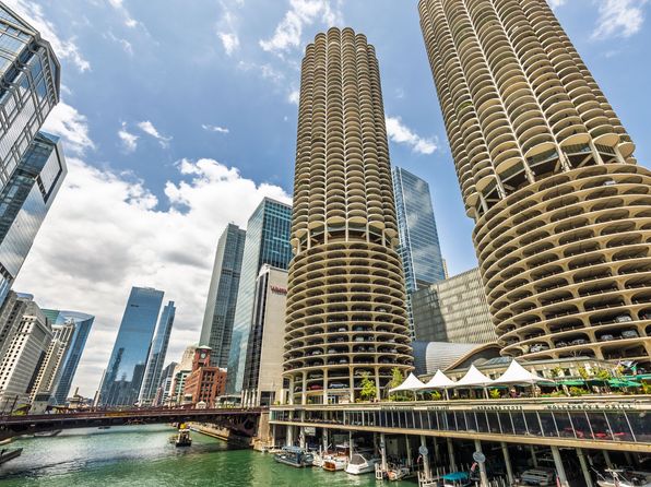 300 N State St APT 2204