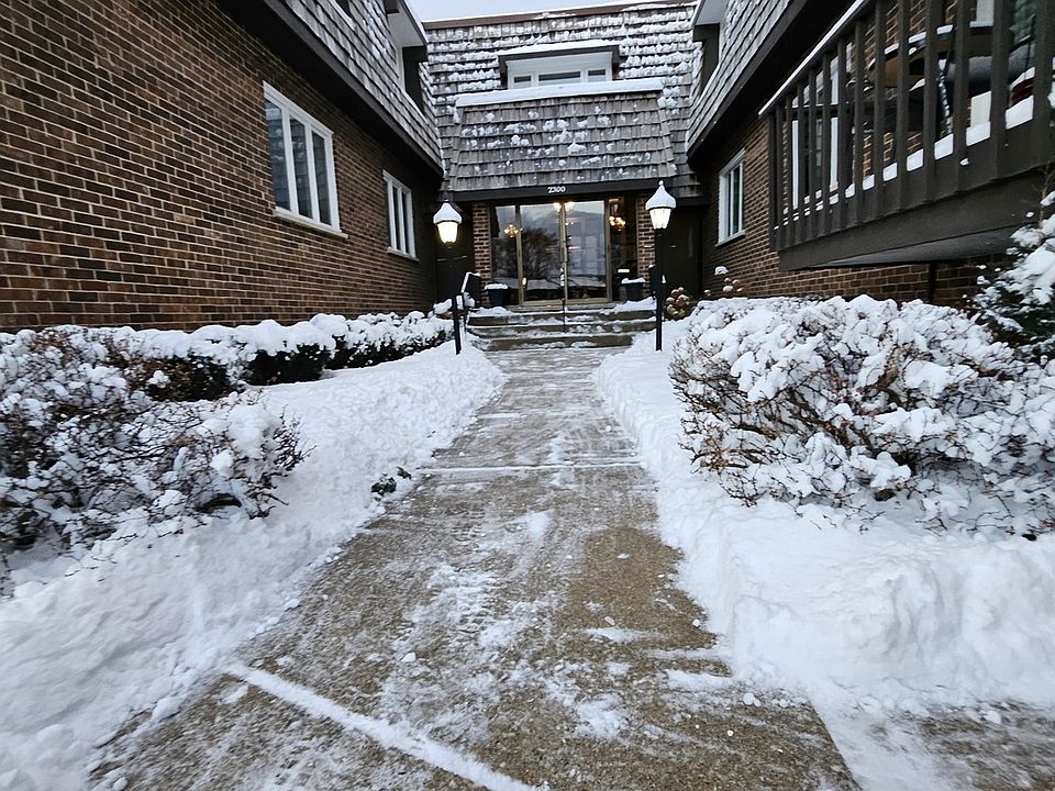 1st image of 2300 W Talcott Rd APT 1A1