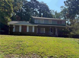 406 Ohern Ct, Stone Mountain, GA 30088