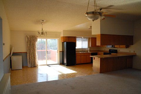 4th image of 713 S Scenicview Dr