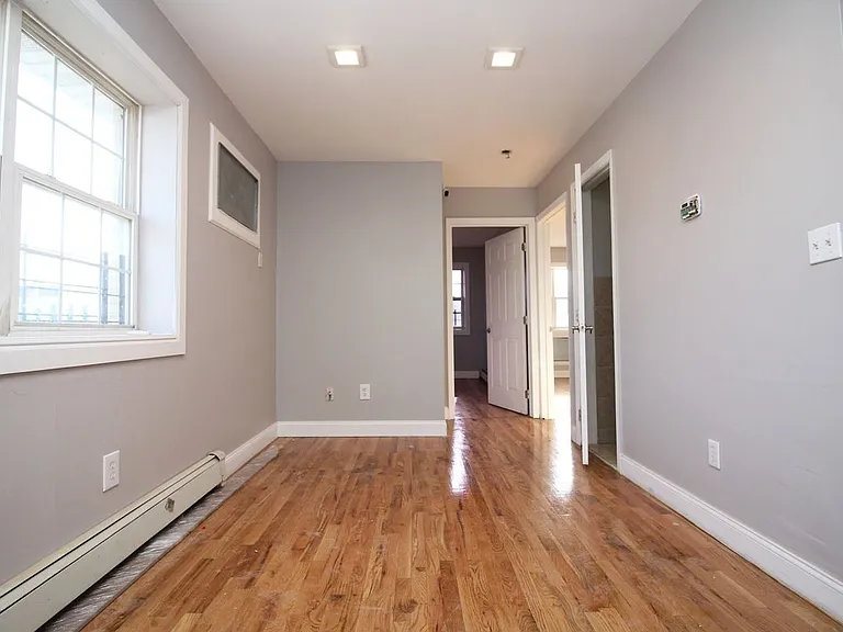 51 Covert St #3 — Photo 4