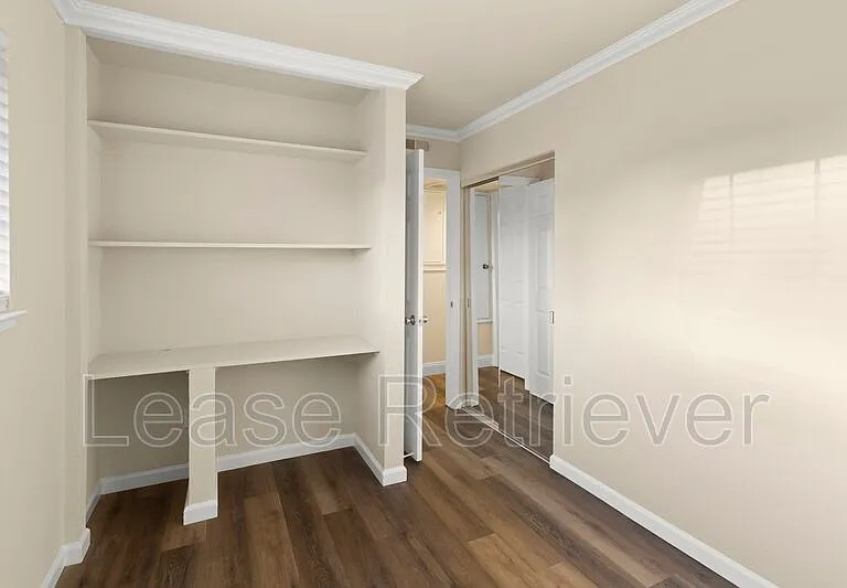 940 Palm Cir — Photo 10