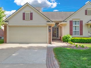 5610 Ortman Dr, Sterling Heights, MI 48314