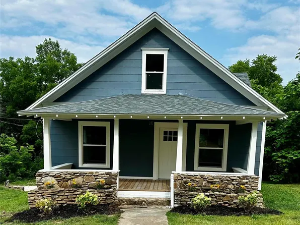 108 High St, Bland, MO 65014