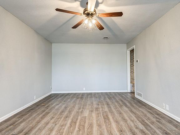 5th image of 4409 49th St