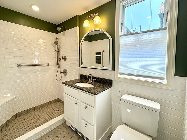 128 Pearl St #126 — Photo 7