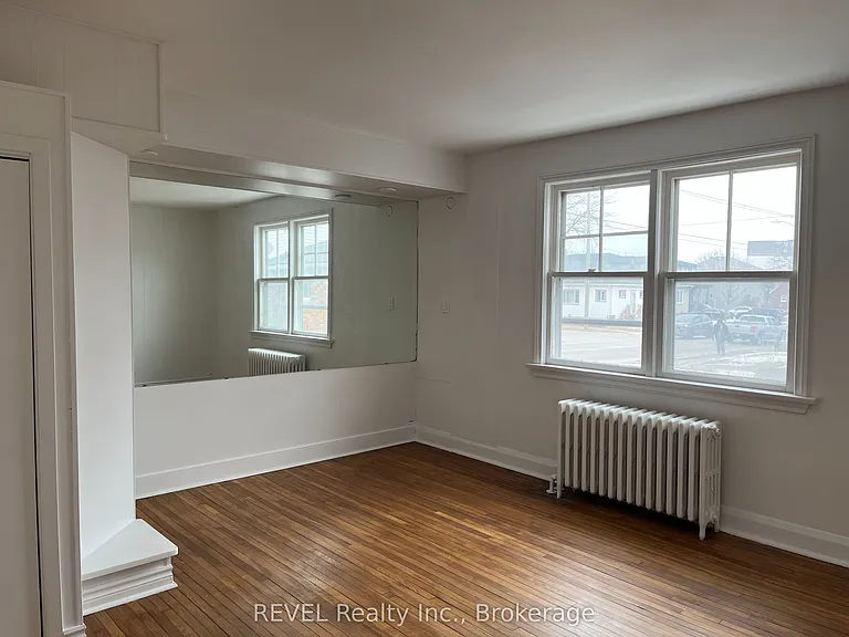 232 Vine St — Photo 10