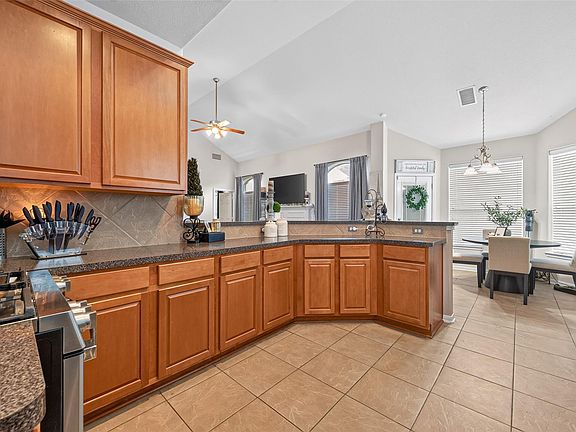 5th image of 3331 Colleville Sur Mer Ln