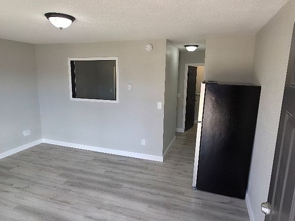 5th image of 4169 Sunset Dr APT 1