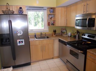 697 Springdell Rd, King Of Prussia, PA 19406