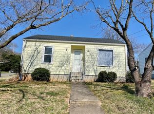 543 W Sprague St, Winston Salem, NC 27127