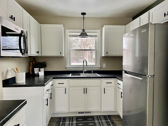 4th image of 4872 North 63rd STREET