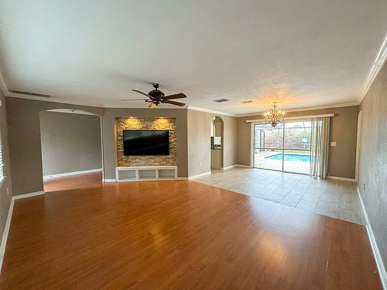 116 Holmes Pl — Photo 4