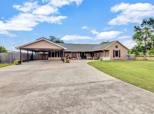 2019 Cemetery Rd, Santa Fe, TX 77517