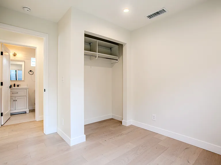 3553 Beethoven St — Photo 12