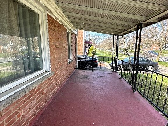 3rd image of 5638 South Blvd